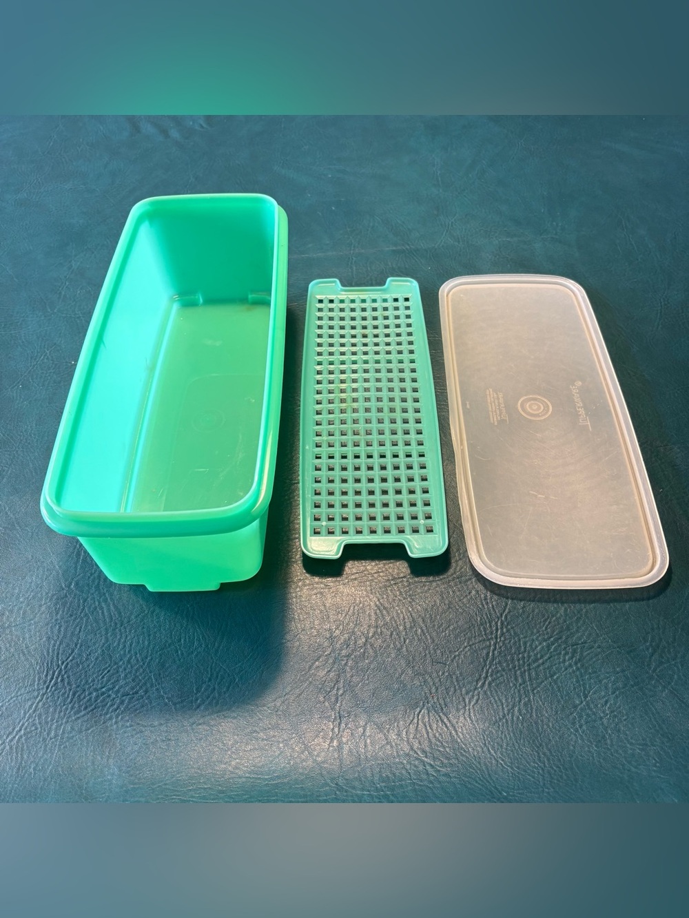 Tupperware vegetable keeper crisper  Rectangular Food Storage Container 784 782